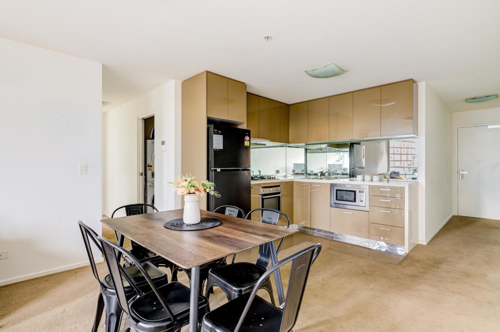 Mega Style Apartments Mainpoint Μελβούρνη Δωμάτιο φωτογραφία